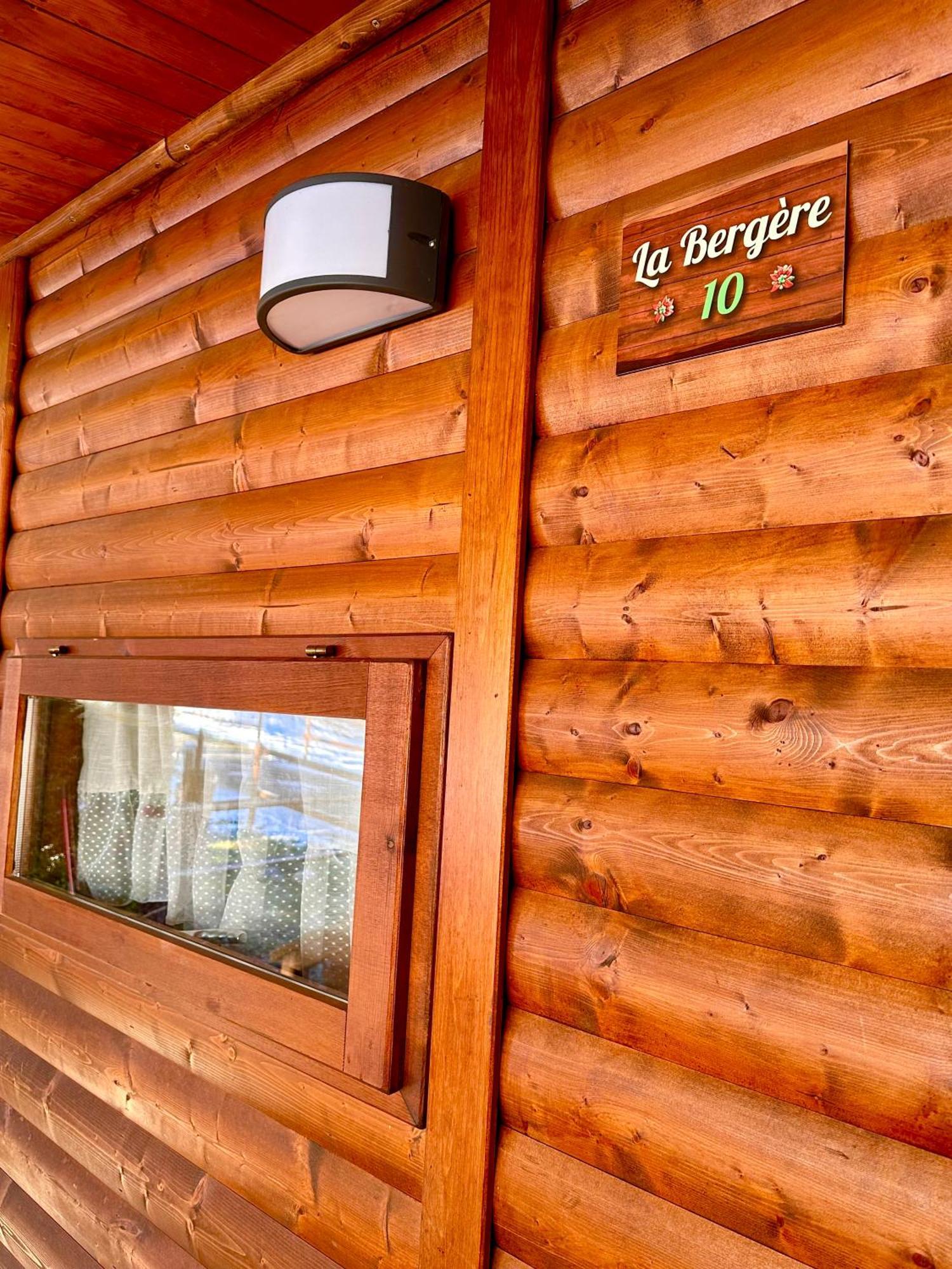 Bijoux Des Alpes - Mont Blanc Village 3* La Salle