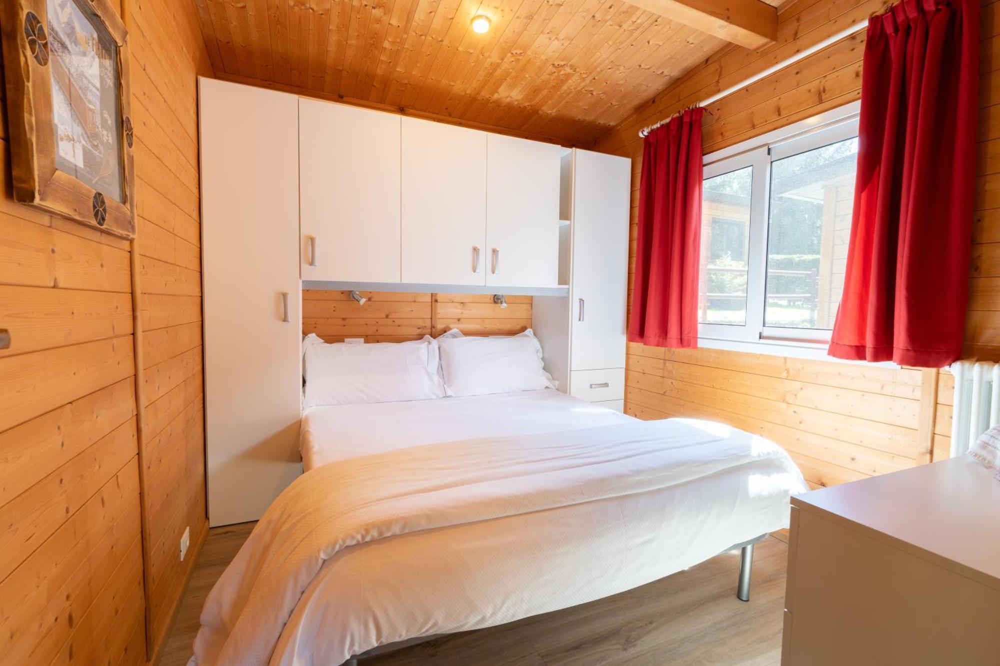 Bijoux Des Alpes - Mont Blanc Village 3* La Salle