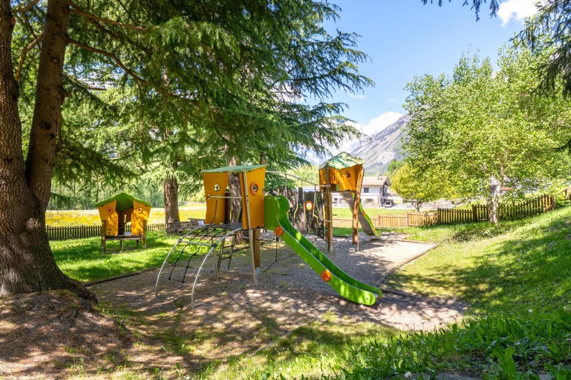 Bijoux Des Alpes - Mont Blanc Village 3*